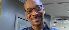 Snoop Dogg is helping donate 1 million vegan burgers to hospitals